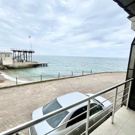 Sauvignon панорама моря Apartment Odesa